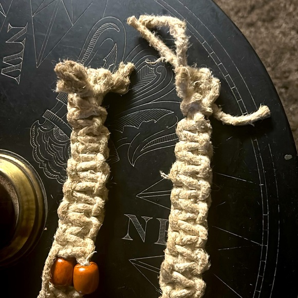 Vintage 90s Hemp Choker Necklace w/ 5 beads - Picture 3 of 3